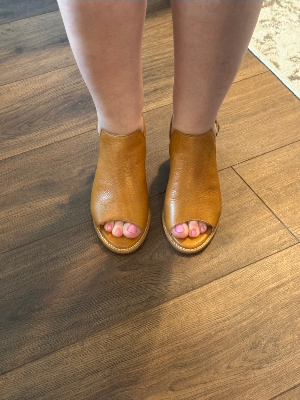 Classic Tan Leather Open-Toe Slingback - Picture 3 of 16